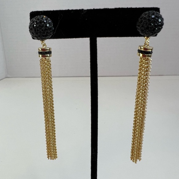 Black and Gold Chain Tassel Earrings - Picture 7 of 8